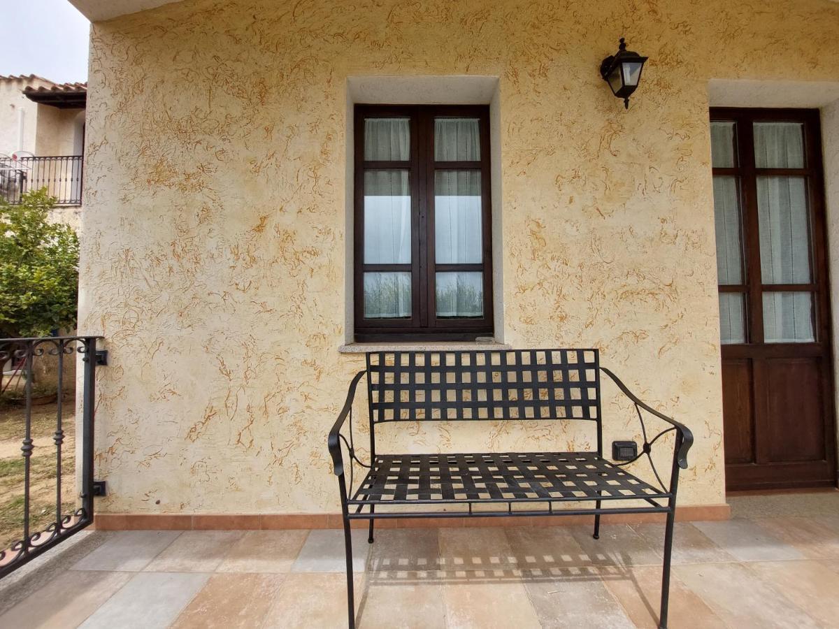 Hotel La Corte Rosada Villasimius Eksteriør billede
