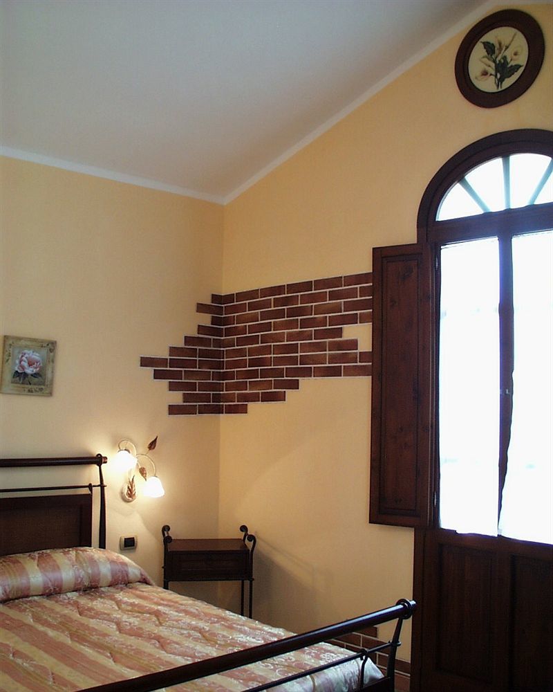 Hotel La Corte Rosada Villasimius Eksteriør billede