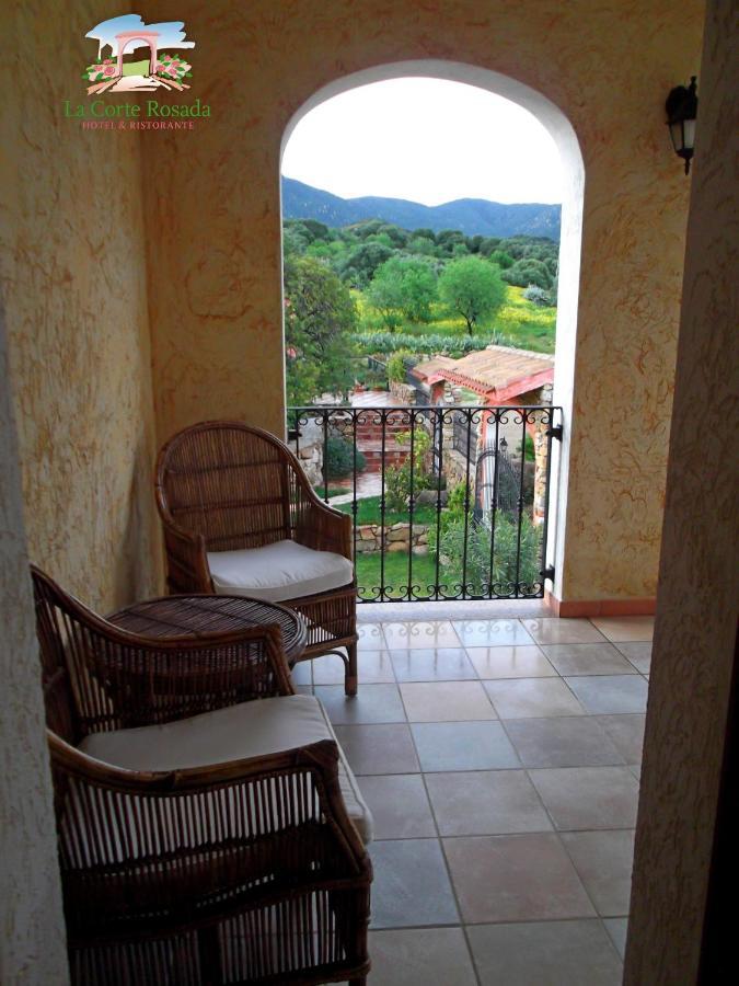 Hotel La Corte Rosada Villasimius Eksteriør billede